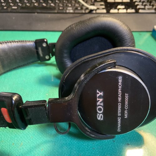 モニターヘッドホン SONY MDR-CD900ST 自分で修理 | The Beat185